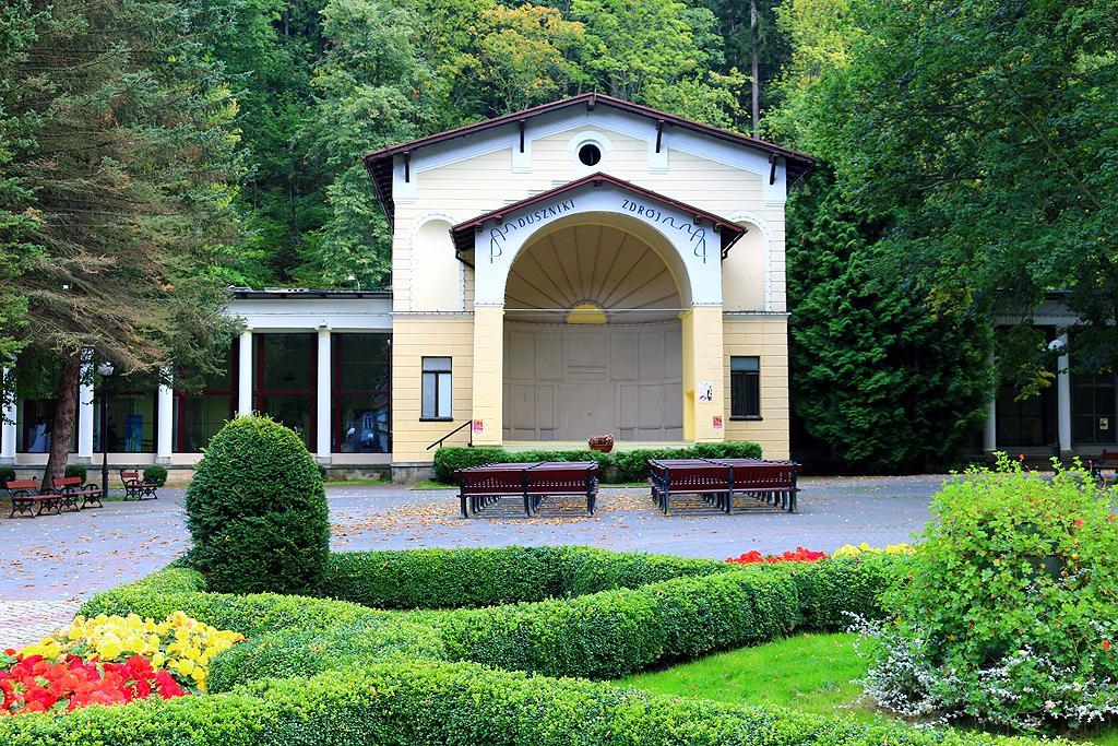 Moniuszko Hotel Duszniki Zdrój Exterior foto